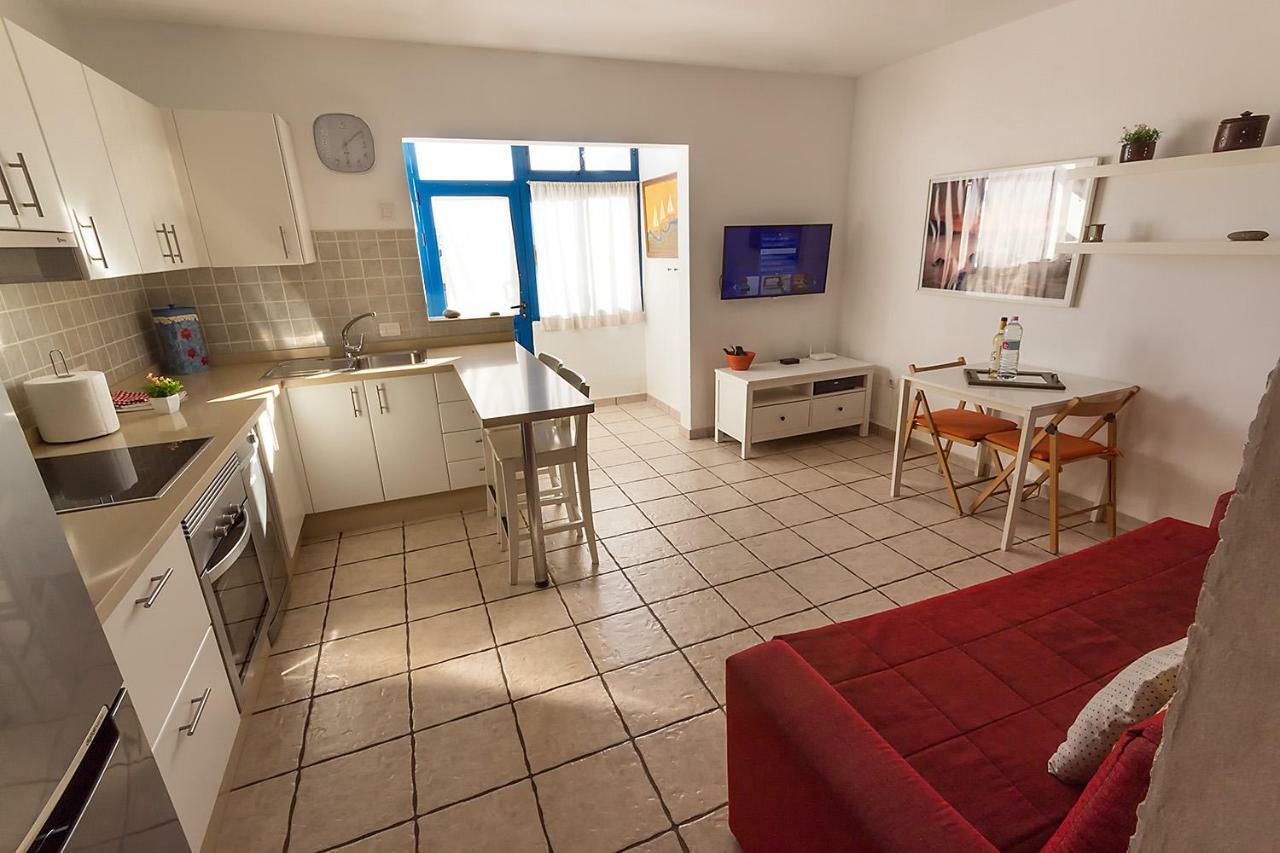 Casa Maralba Famara Apartment ภายนอก รูปภาพ
